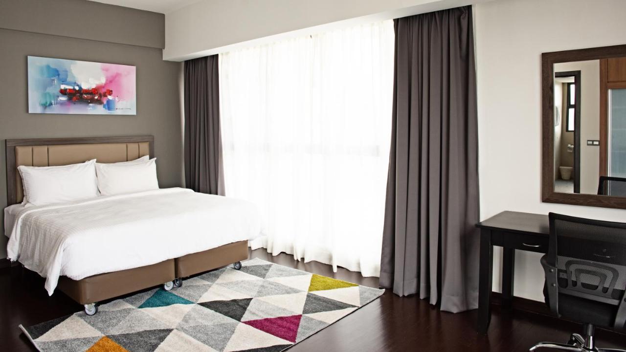 Trillion By Slg Apartment