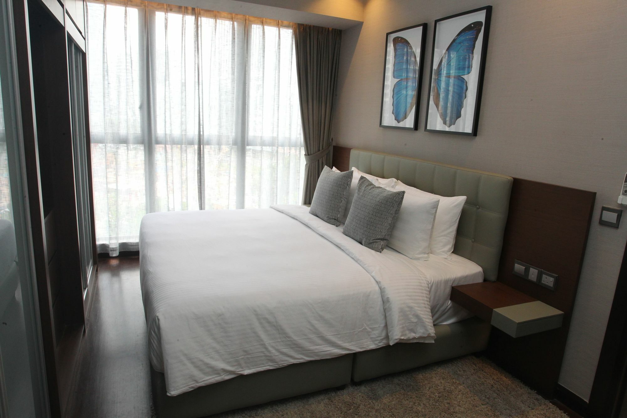 Trillion By Slg Apartment *
